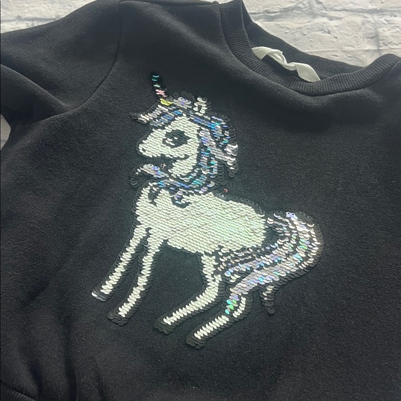 H&M sequence flip sweater - Picture 3 of 4